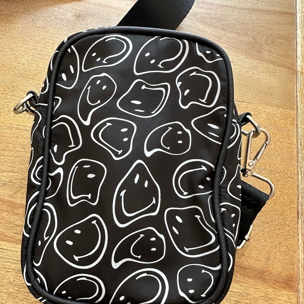 CottonOn Nellie Camera crossbody Bag NWOT - Picture 4 of 10